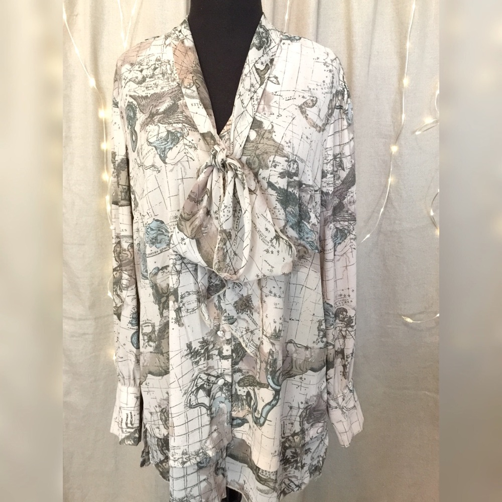 Melissa McCarthy Seven7 Astrology Print Blouse